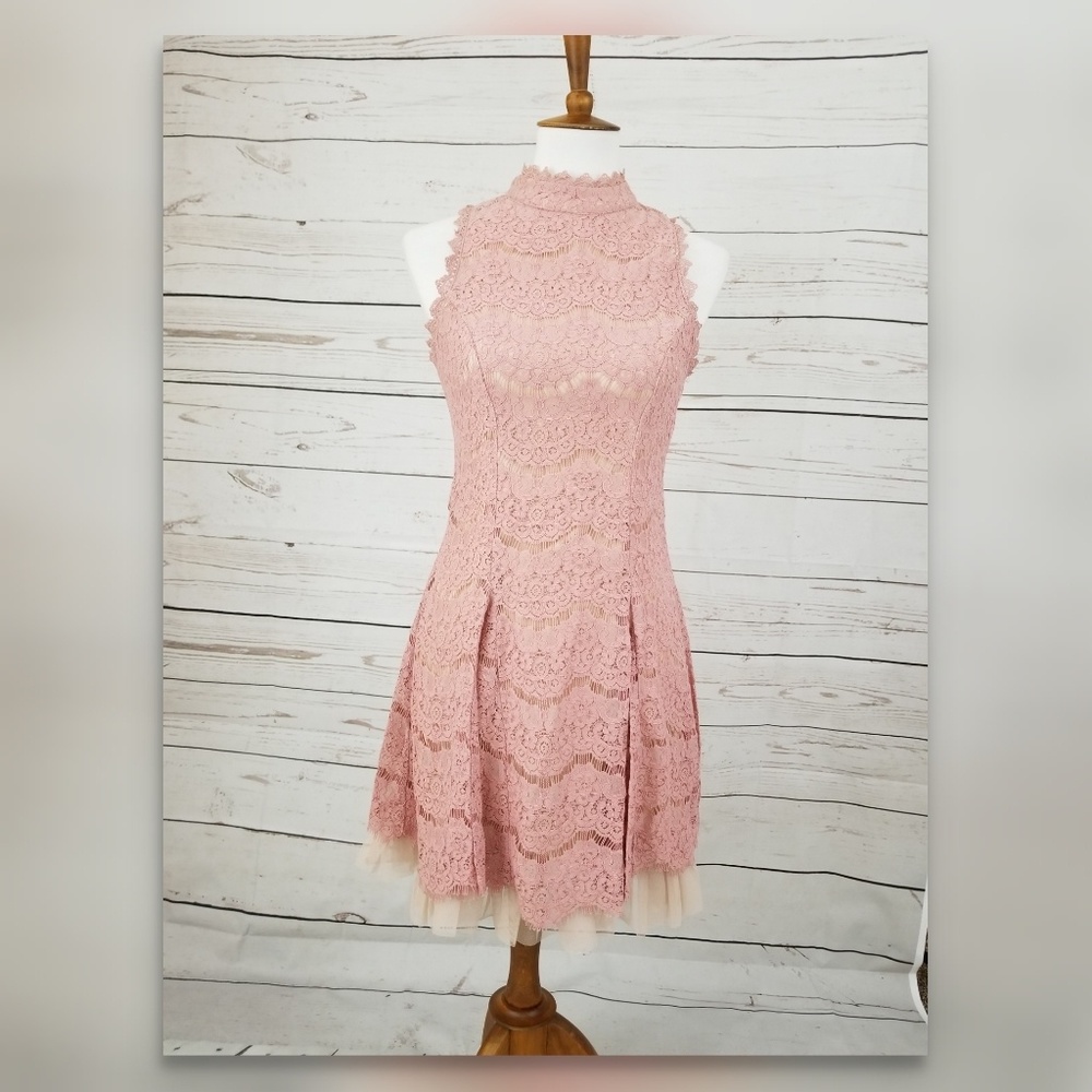 Lace dress